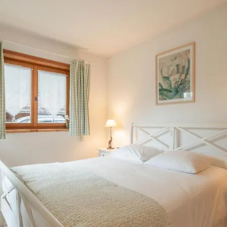6br Savoyard Chalet - What'app - 0039-3512-039-610 - For Reservations! Вилла *