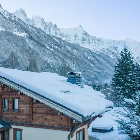Вилла 6br Savoyard Chalet - What'app - 0039-3512-039-610 - For Reservations!